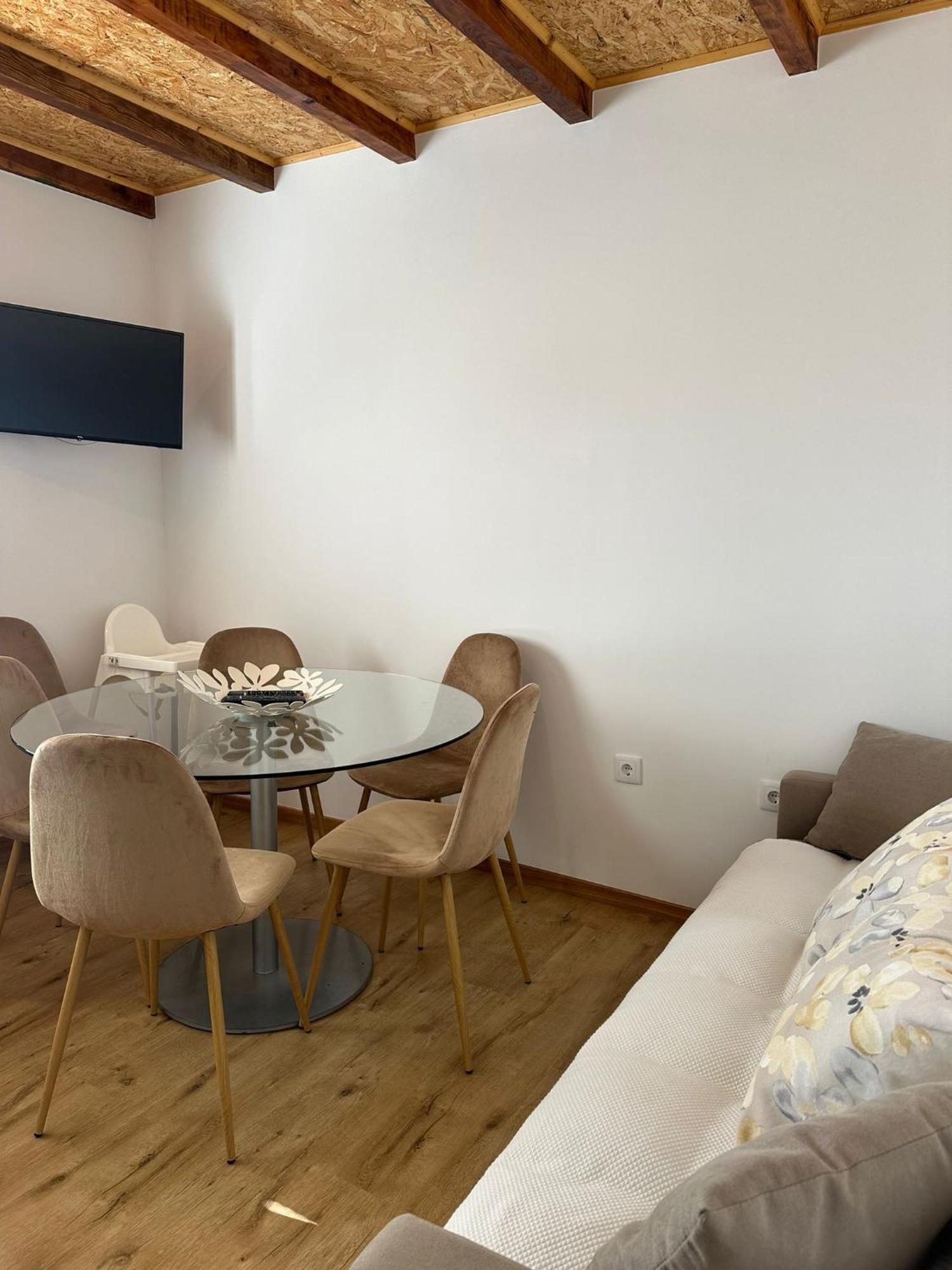 Guest House Mj Повуа-ди-Варзин Экстерьер фото